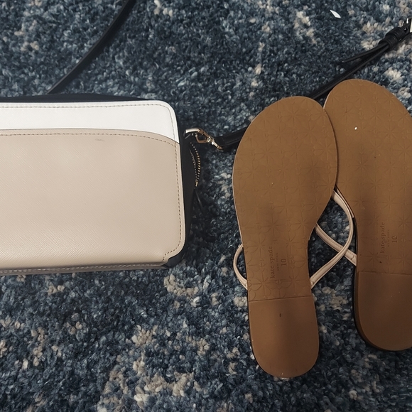 Kate Spade Crossbody - Picture 5 of 5